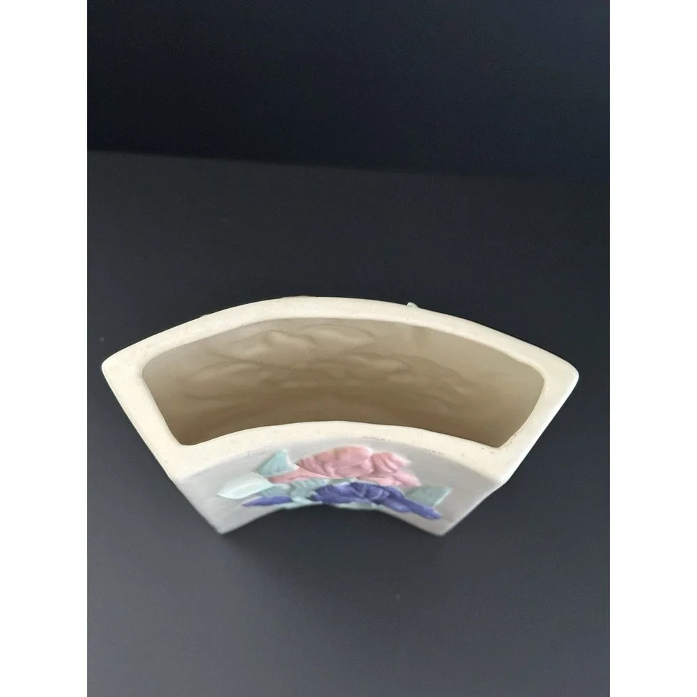 Shabby Chic vintage ceramic